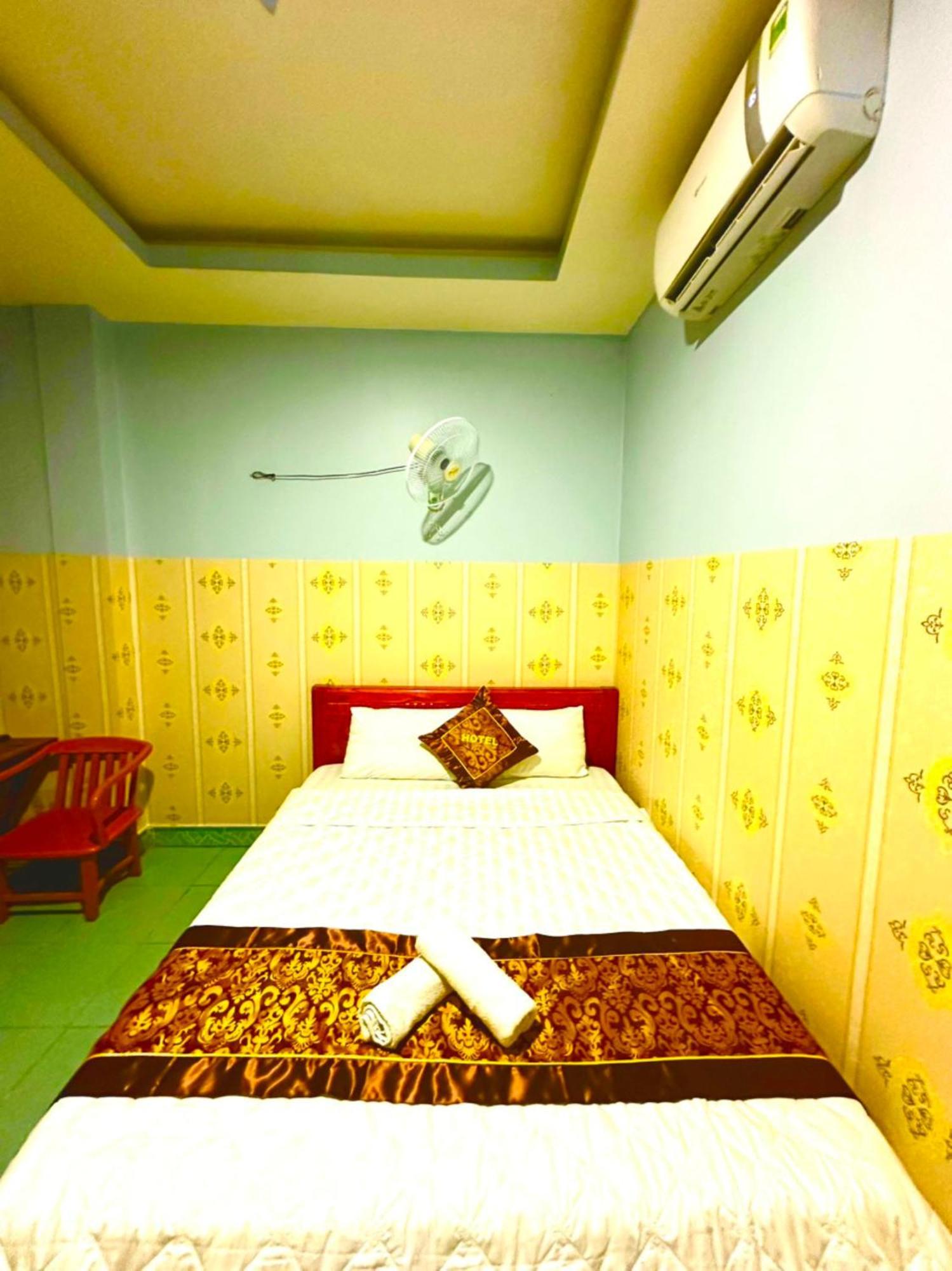 Nhu Quynh Hotel Hcm Ho Chi Minh Zewnętrze zdjęcie